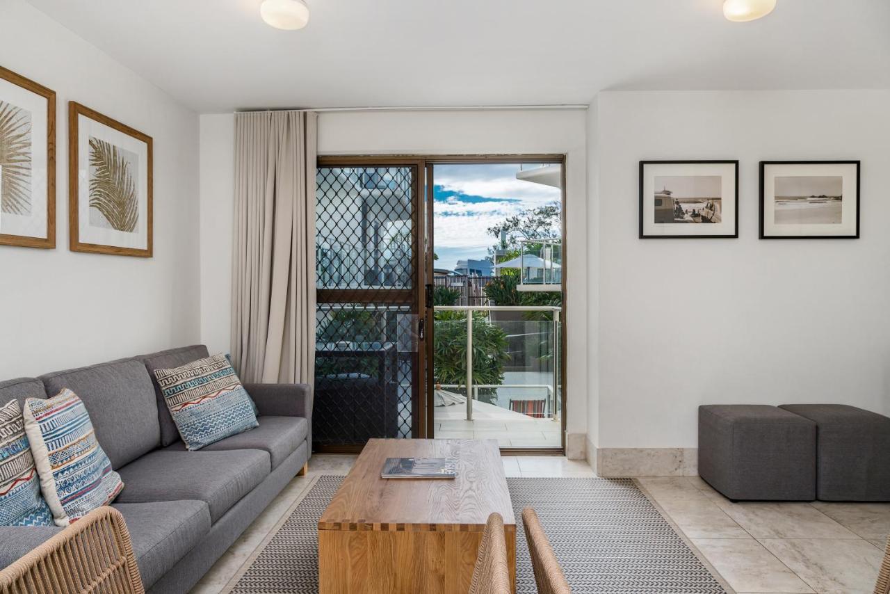Bayview Beachfront Apartments, In Town Right On The Beach Byron Bay Exterior foto