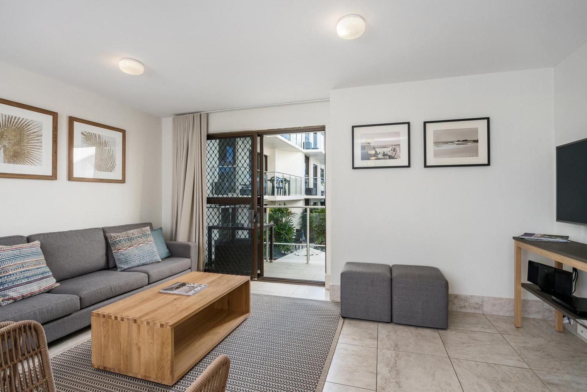 Bayview Beachfront Apartments, In Town Right On The Beach Byron Bay Zimmer foto