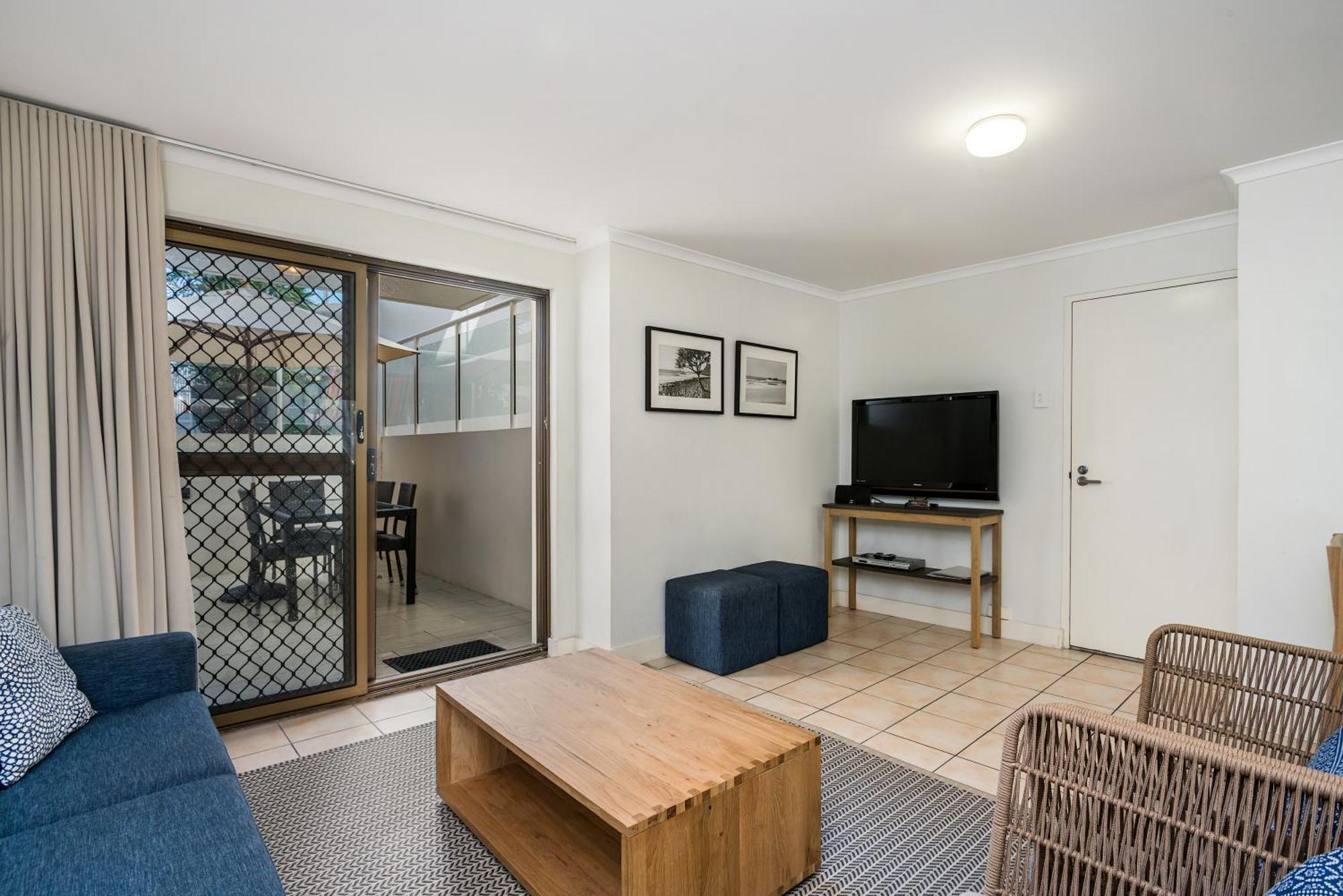 Bayview Beachfront Apartments, In Town Right On The Beach Byron Bay Zimmer foto